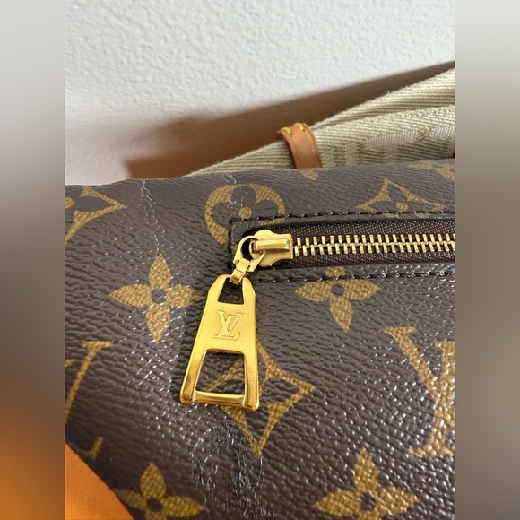 Sold somewhere else 
Louis Vuitton High Rise Bum bag Monogram Canvas - Picture 11 of 15